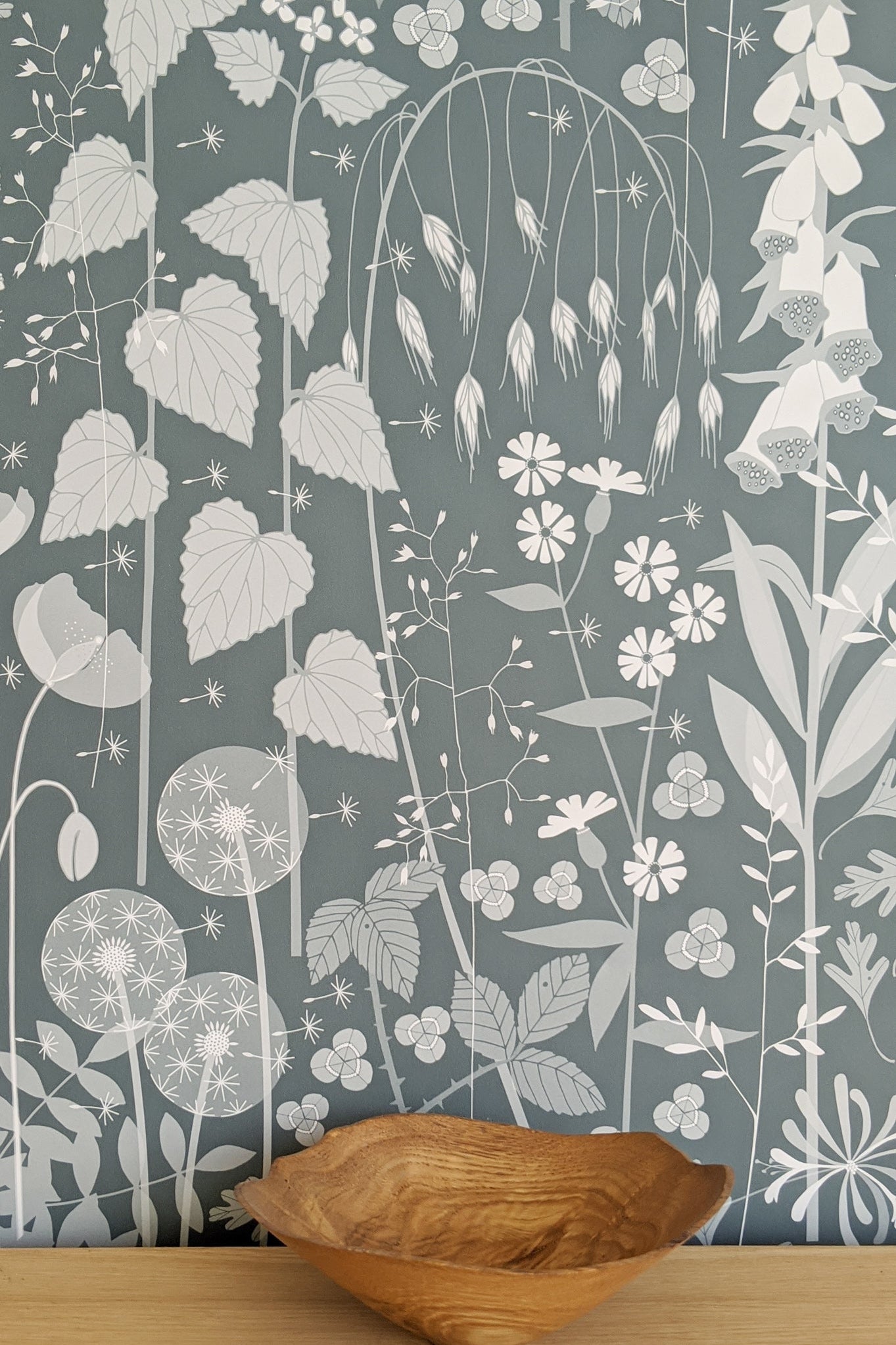 Hedgerow Wallpaper in Furling