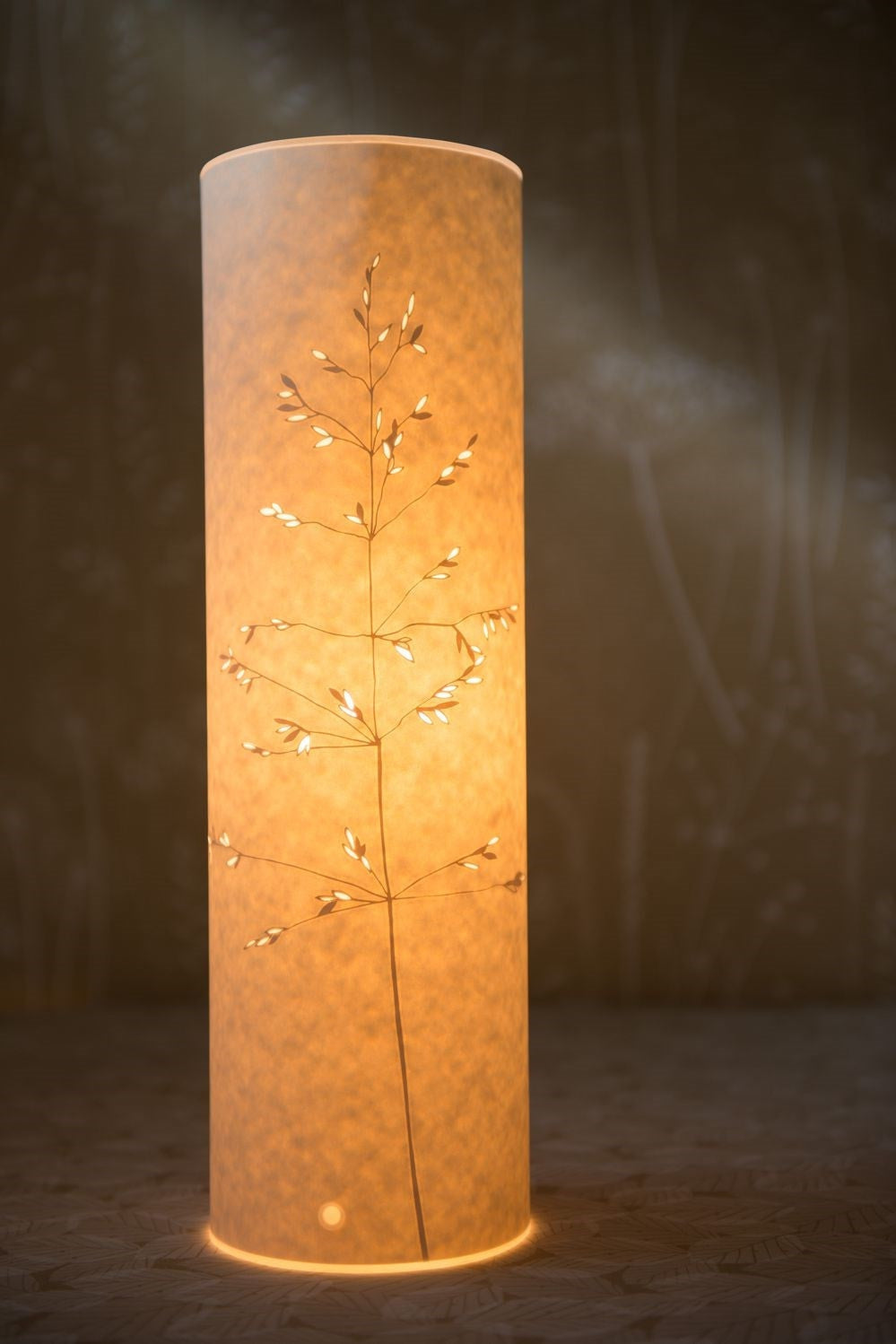 Cylindrical Meadow Grass Table Lamp