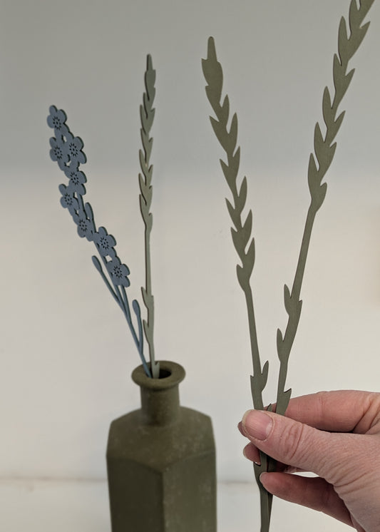 Large pick-n-mix green grass stem