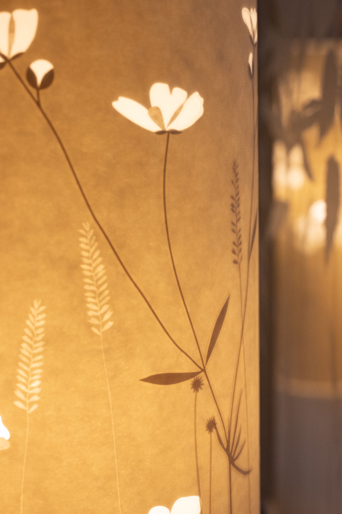 Large Buttercup Meadow Table Lamp