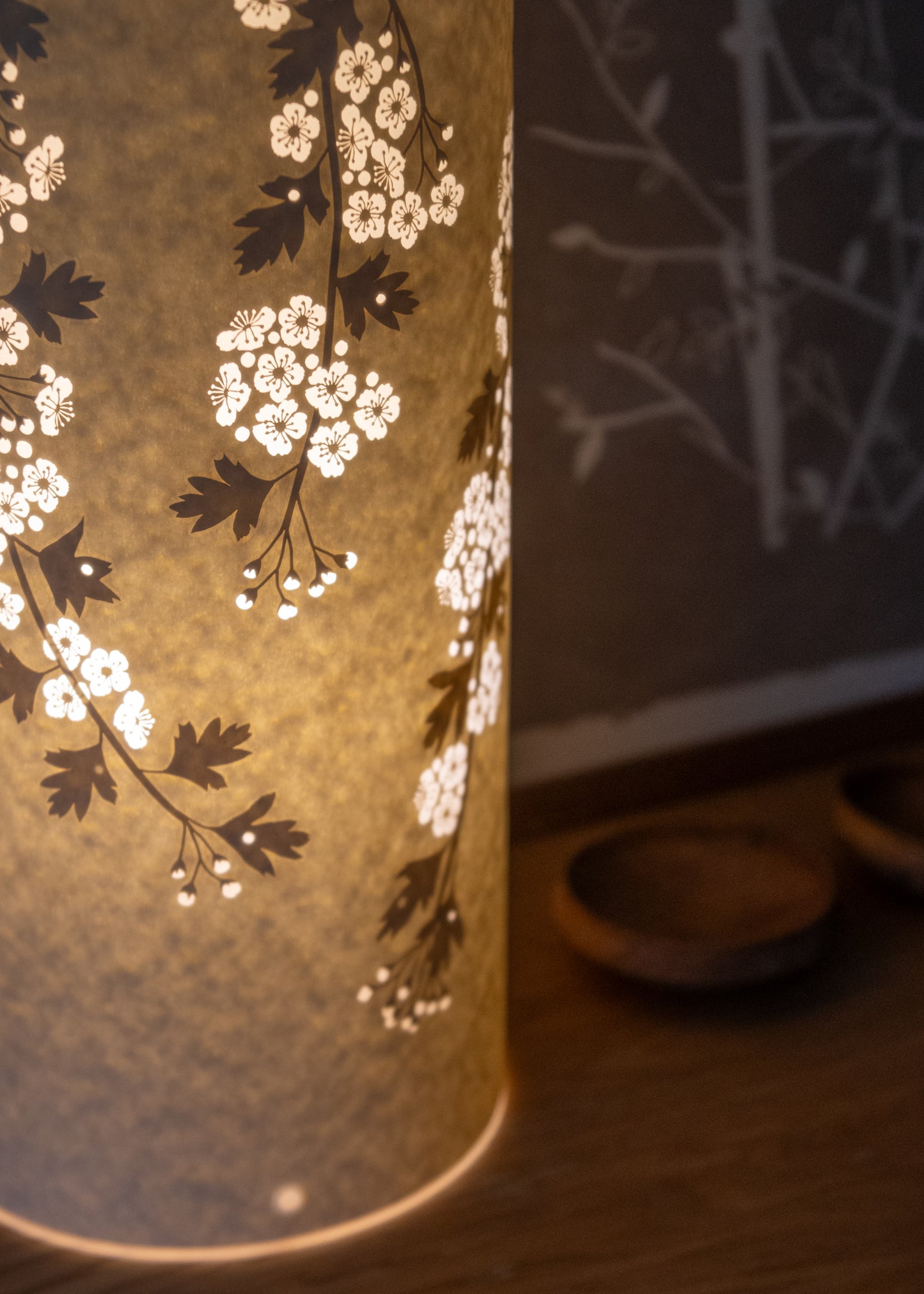 Large Hawthorn Blossom Table Lamp