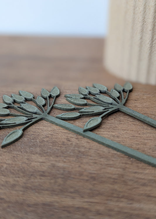 pick 'n' mix wild garlic stem