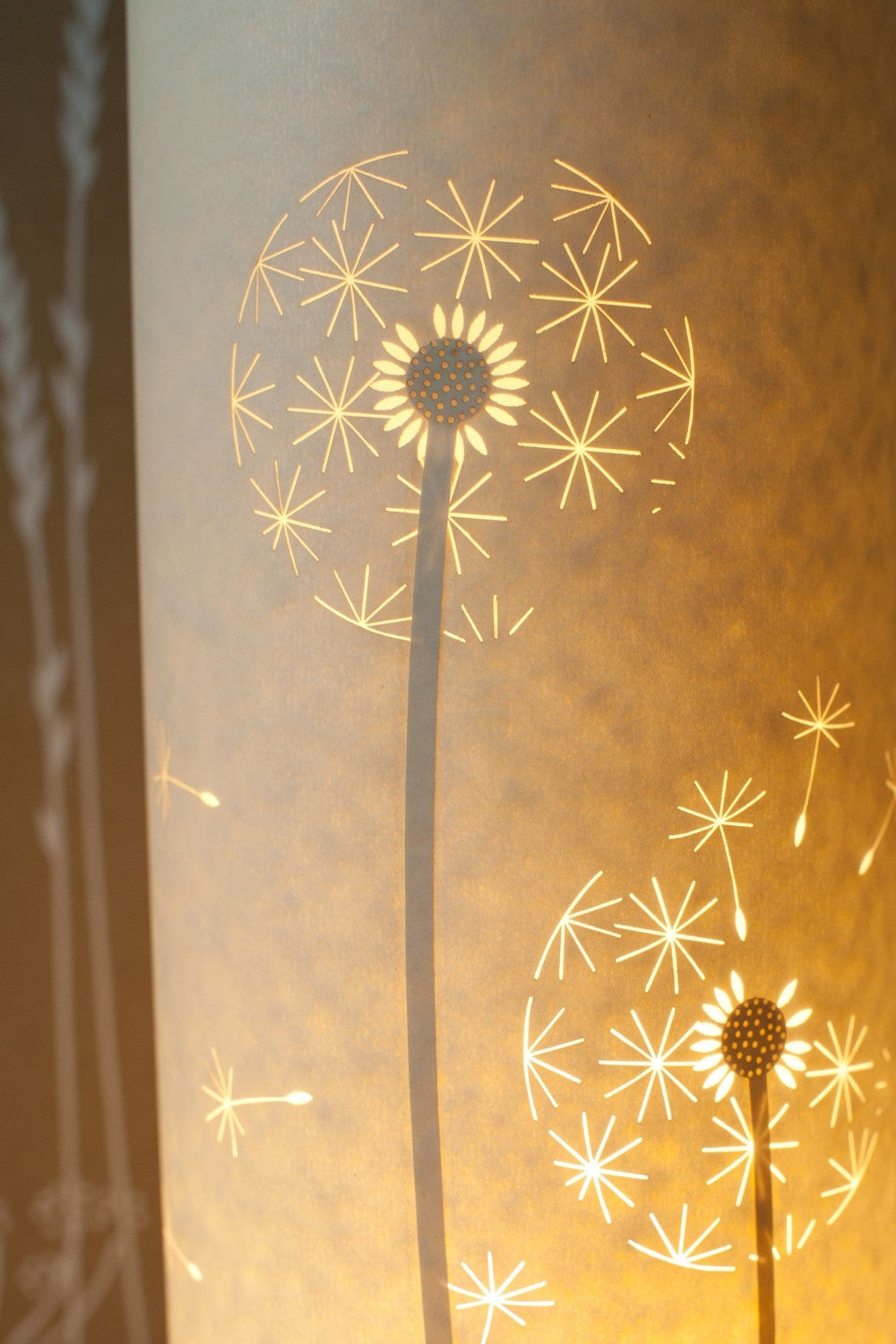 Cylindrical Dandelion Clock Table Lamp