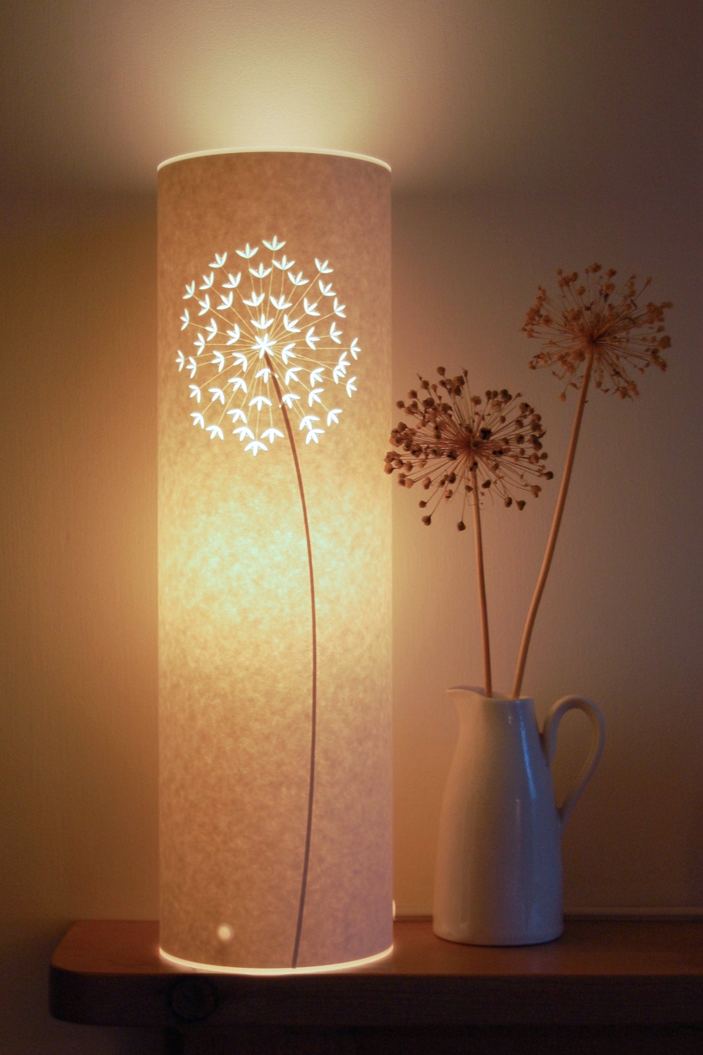 Cylindrical Allium Table Lamp